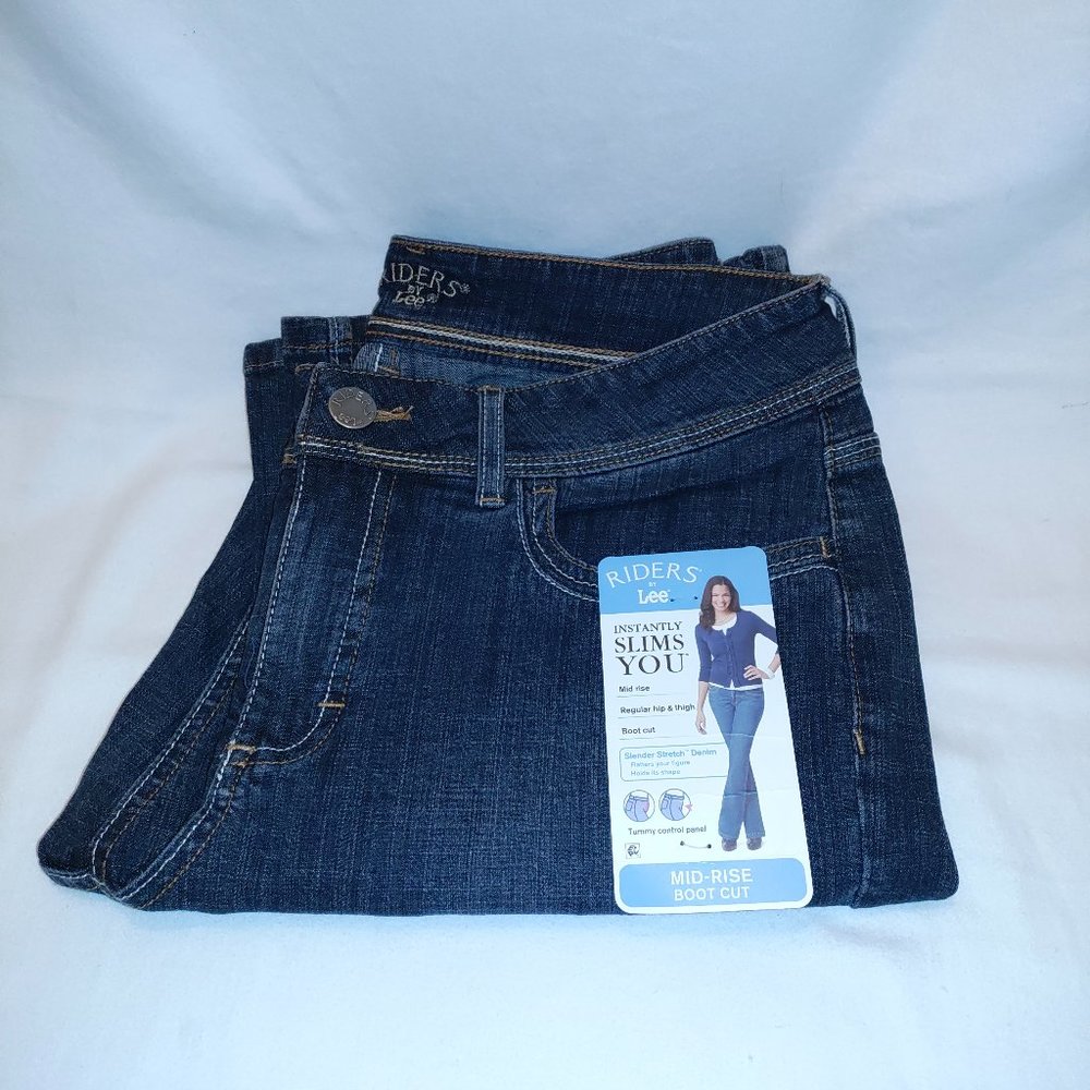 NWT Riders by Lee Slimming Boot Cut Jeans 10P